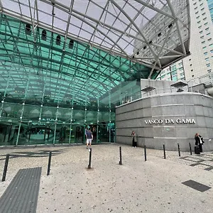 https://oriente-station-airport.hotels-lisbon-portugal.com