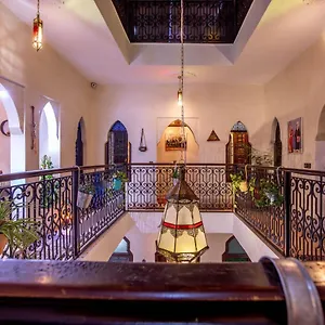 https://riad-el-walida.marrakeshhotelsmorocco.com